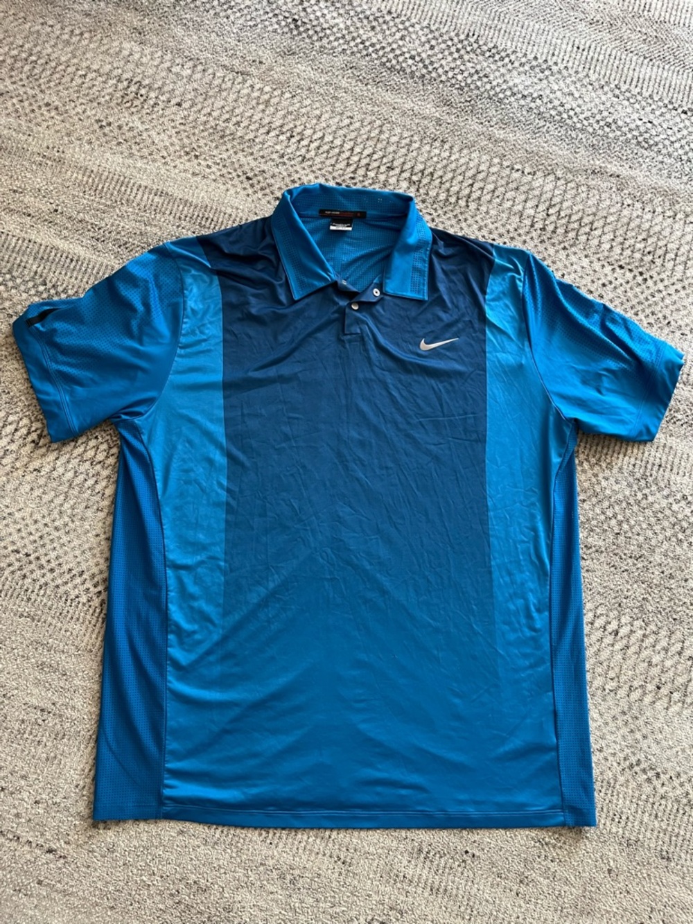 Nike tiger woods Men’s Blue Two-Tone Golf Polo